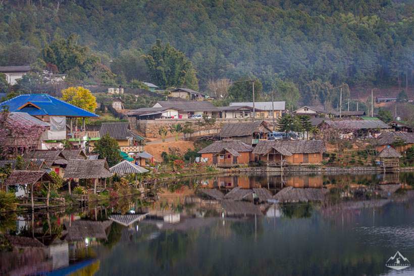 ครัวเรือนกลุ่มกับการดูแลผู้สูงอายุอย่างอบอุ่น