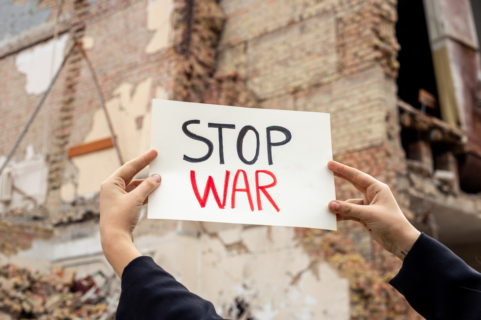 ตะวันออกกลางรีบรบ...แต่จบไม่เร็ว 